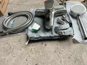 Bộ củ sen tắm KIỂU TRÒN inox 304 cao cấp dùng cho nguồn nước nóng lạnh