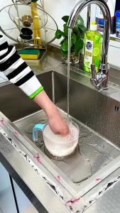 Thùng Đựng Gạo Chống Ẩm Mốc 12kg Chất Liệu Nhựa PP Cao Cấp Độ Bền Cao Có Nút Ấn Lấy Gạo Tiện Lợi Phukienprocare