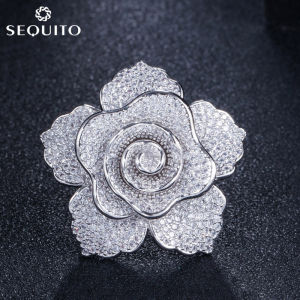 SEQUITO Free Shipping Wedding Luxury Noble Large Flower Women Trendy Finger Jewelry Micro Pave Cubic Zirconia Ring for Bridal SR010