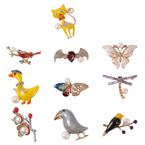 Multipurpose Fun Sophisticated Animals Brooch Elegant Designs Portable Fashion Accessory for Performers Daily Outfit