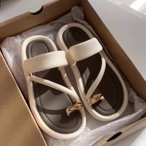 Free Shipping WomenS Slippers 2026 Spring/Summer New Collection Casual And Fashionable Suitable For Outdoor Wear Flat-Soled Beach-Style And Featuring A Non-Slip Design With A Toe-Post