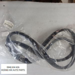 GIOĂNG THÂN XE(KHUNG CỬA) HYUNDAI ELANTRA 2015-2018 – MÃ 83120F20004X. XỊN