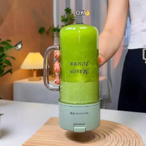 (Local sellers)Portable Electric Juice Cup With Straw-500ML Mini juicer Fruit Vegetable Blender Mixer USB Charging Household Juice Smoothie Milkshake juicer
