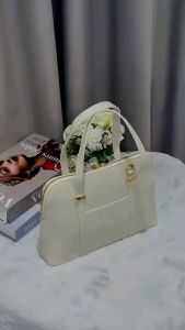 Jimshoney JOCELYN Tas Wanita Elena Online Shop - Tas Handle Mewah Elegant Model Minimalist