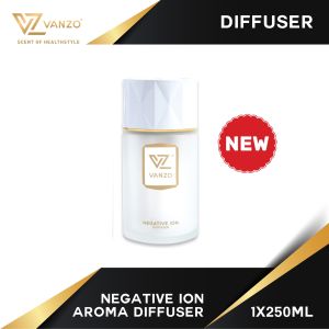 Vanzo Negative Ion Aroma Diffuser White + Essential Oil Set Vanzo 负离子香薰加湿器精油配套