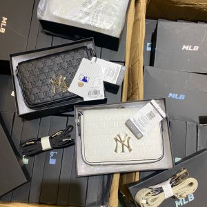 Túi đeo chéo nữ M.L.B fullbox size 18