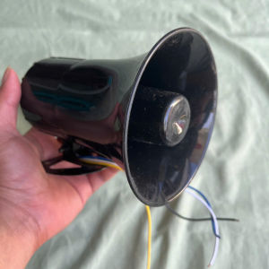 Còi Có Giọng Nói Xin Nhường Đường 12V-24V – Giải Pháp An Toàn Khi Lùi Xe Và Chuyển Hướng