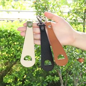 Travel Hat Clip Leather Simple Golf Baseball Hat Clip Summer Hat Strap Towel Glove Storage Wallet Buckle