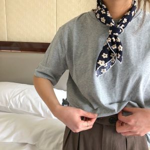 XUNXUAN Classic Headband Retro Printing Neckerchief Cotton Linen Flower Wraps Tie Small Square Scarf Korean Style Scarves Printed Scarf Silk Scarf
