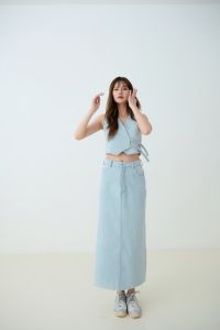 DENIM CLASSIC VEST เสื้อกั๊กยีนส์ทรงตรง สามารถปรับสายให้เข้ารูปได้ ราคาแยกชิ้น****