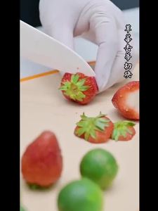 [Free Cup]Strawberry green orange passion fruit tea  Strawberry Green Tangerine and Passion Fruit Tea  Teh Strawberi