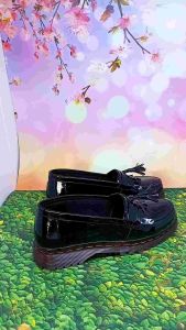 Sepatu Kerja Wanita Terbaru: Kenyamanan & Desain Modern