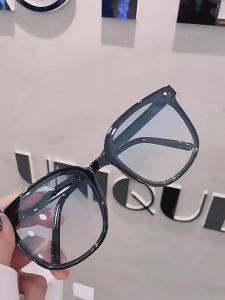 Kính râm nhẹ trendsetters cho kỳ nghỉ kỳ nghỉ quá khổ khung lớn Shades Khung quá khổ