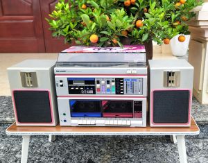 Đài Sharp TV3 - Cassette đấu giá