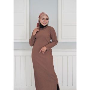 7010 Amoree Free Size Fit S to L Korean Crepe Plain Pleated Dress Muslimah