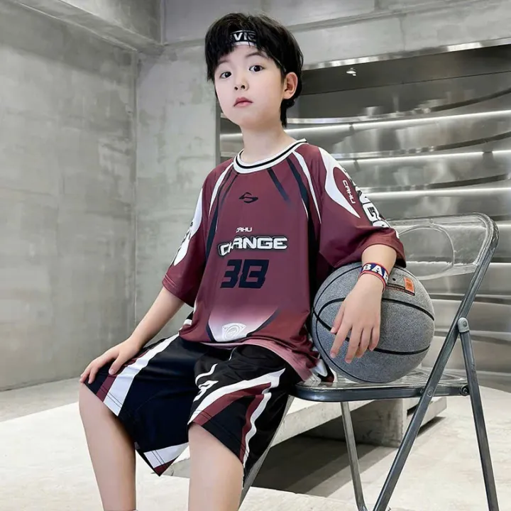 Bộ đồ thể thao bé trai CHANGE năng động
