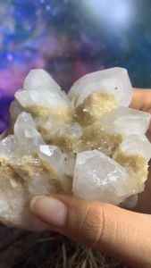 cụm đá Thạch Anh tự nhiên trụ tinh thể Lemurian li ti lắp lánh năng lượng cao mã 391