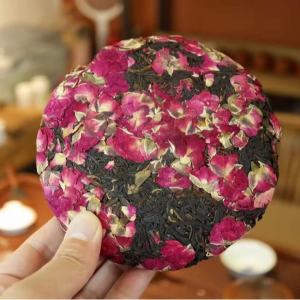 TCHA | ชาแดงกุหลาบยูนนาน 云南滇红 玫瑰红茶 醉红颜 (yunnan dianhong roes tea)