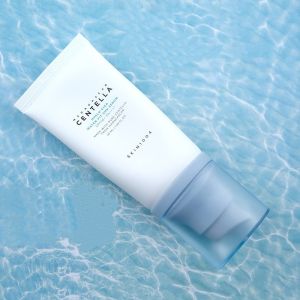 [SG In Stock]SKIN1004 Hyalu-Cica Sun Serum SPF50+ PA++++ | Water-Fit Hydrating Sunscreen for All Skin Types