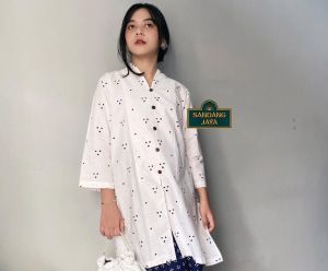 SANDANG JAYAA - Yura Batik Set Setelan Batik Wanita Terbaru Kekinian Outfit Lebaran Kondangan Trendy Cantik - Warna Merah dan Biru - Fashion By Batik Solo