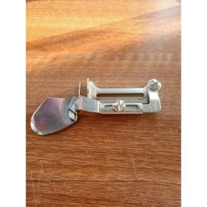 Cữ cuốn gấu 203 cuốn lai áo lai quần cuốn biên máy may  1 kim công nghiệp (tặng ốc bắt cữ)