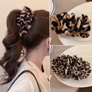 Korean Style Pleated Leopard Print Banana Clip Elegant Ponytail Clip Fashion Back of Head Hair Clip