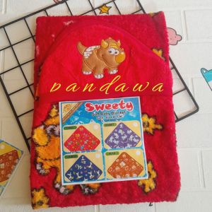 TERLARIS!!! Selimut bayi Topi Boneka / Selimut Topi Karakter / Selimut Topi Karakter / Selimut Animal Topi / Selimut bulu