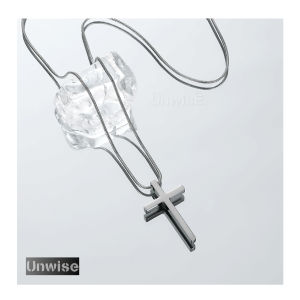 KALUNG PRIA WANITA TITANIUM BULAT LIONTIN SALIB MODEL HIP HOP KOREA