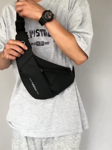 Mens sức chứa lớn thời trang túi đeo chéo người ngang ngực du lịch không thấm nước Túi Đeo Vai Túi đeo ba lô với lỗ cắm tai nghe