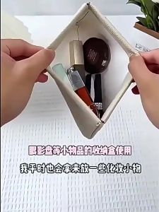 WH Fashion Women PU Mini Wallet Purse Ultra-thin Short Change Bag Small Organizer Bag(WLJQ0520)