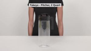 Takeya Airtight Pitcher - Durable BPA-Free Eastman Tritan Odor/Stain-Resistant Leakproof Lid for Iced Tea/Water Easy-Grip Silicone Handle Spill-Free Spout Fridge-Friendly Made in USA 2 Quart/Black