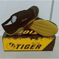 TIGER รองเท้านักเรียน รองเท้าพละ รองเท้าผ้าใบ นักเรียนชาย รองเท้านักเรียนเด็กผู้ชาย TG9. 