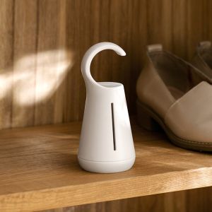 Camphor Wood Balls ABS Shell Holder Moth Insects Bugs Repellent Odour Odor Remover Moisture Dehumidifier Silica Gel Desiccant for Wardrobe & Shoe Cabinet