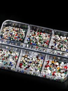 6 Grid Kristal Random Warna Warni Hiasan Kuku Aksesoris Nail Art Menicure Pedicure Kotak Bulat 3D Crystal Rhinestone Square Round Nail Persegi Bulat