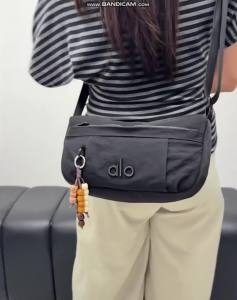 Women Lightweight Alo Water ResistantDaily Commute Shoulder Bag