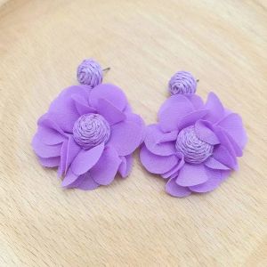 Fashionable raffia womens accessories woven floral handmade earrings high-end personalized earrings exaggerated style niche jewelry