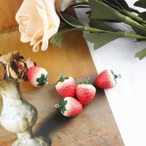 10PCS Strawberry Resin Pendant Cute Mini Artificial Fruit Charms Keychain for DIY Jewelry Making Earrings Bracelet Accessories