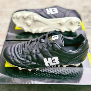 H3 SPORT รองเท้าฟุตบอลรองเท้าสตั๊ด หนังสังเคราะห์ สีขาวWA/สีดำAW ไซส์ 39-45 พร้อมส่ง