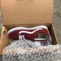 Giày Vans Old Skool Màu Đỏ Mận, Đen. 