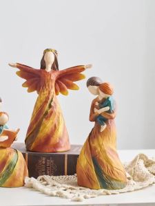 Sacesr French Nostalgic Retro Angel Girl Art Figurines High-End Niche Living Room Bedroom Study Figurines Decoration Creative Gift FYFM Q8H3K