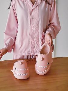 Dép Đi Trong Nhà AYUER Hình Cá Mập Hoạt Hình Làm Từ Eva Mềm Mại Đế Dày Chống Thấm Nước Thoải Mái Cho Cả Nam Và Nữ