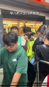 New Wireless Sports Earphones Long Battery Life Phone Remote TikTok Like Artifact Sleep Bluetooth Earphones Silicone Strap