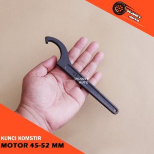 Trecker Kunci Komstir Motor Warna Hitam/Silver