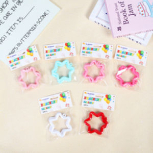 สร้อยข้อมือพลาสติกสีมาการอง อุปกรณ์ตกแต่งงานปาร์ตี้ อุปกรณ์เสริมสำหรับลูกโป่ง