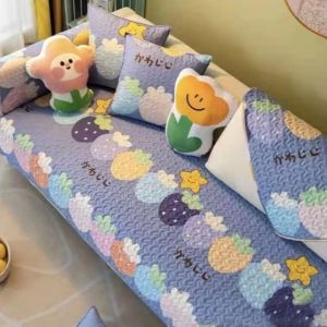 แผ่นรองโซฟา 6 ลายเลือกได้ 4 ขนาด กันฝุ่นกันน้ำ ทำความสะอาดง่าย 90*180cm ผ้าคลุมโซฟา ผ้าปูโซฟา ผ้าคลุมโซฟา เบาะโซฟา เสือปูโซฟา กันฝุ่นกปกปิดรอยเปื้อนแต่งโซฟาให้สวยงาม ลายการ์ตูน