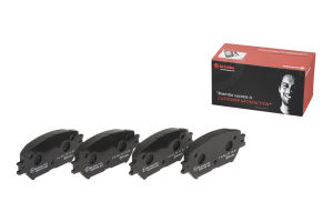 TOYOTA ISIS (2004 - 2017) FRONT (DEPAN) & REAR (BELAKANG) BREMBO BRAKE PAD 100% ORIGINAL AUTHENTIC PRODUCT (PRICE FOR 4 PCS)