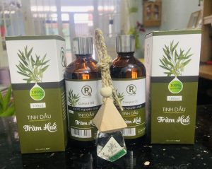 Combo 2 Chai Tinh dầu Tràm Huế Nguyên Chất Giữ Ấm Cho Bé I Xông Phòng I Tắm Bé I Đuổi muỗi (100ml) Tặng Dây Treo Tinh Dầu