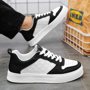 รองเท้าผู้ชาย รองเท้าสีขาวระบายอากาศสไตล์เกาหลี รองเท้ากีฬาพื้นหนาทันสมัย รองเท้าลำลอง สไตล์การต่อลายสก๊อต