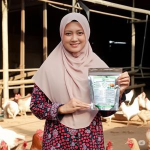 FARM CLEAN Probiotik Tabur Kandang untuk Menghilangkan Bau dan Membunuh Bakteri (500g)