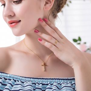 [EssentialsCOD]Kalung Liontin Korea Wanita Salib Aksesoris Kalung cross Sederhana Retro Penjualan Panas Mode Uniseks